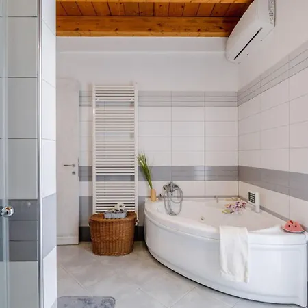 Casa Colleoro By Interhome Hébergement de vacances